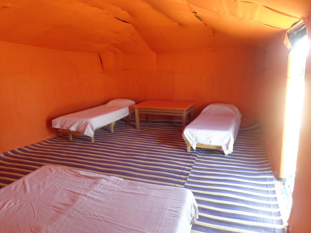 Отель Camel Trek Bivouac Мерзуга Экстерьер фото