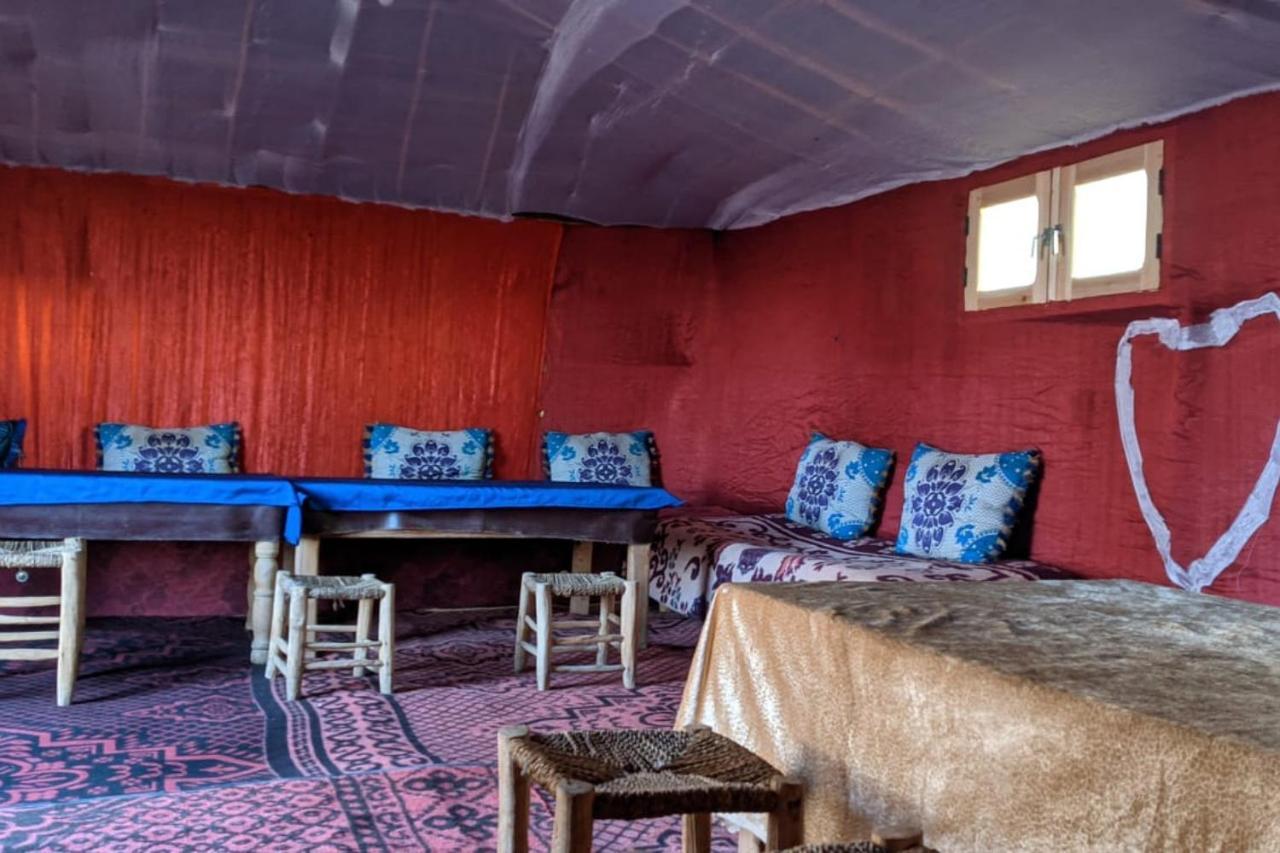 Отель Camel Trek Bivouac Мерзуга Экстерьер фото