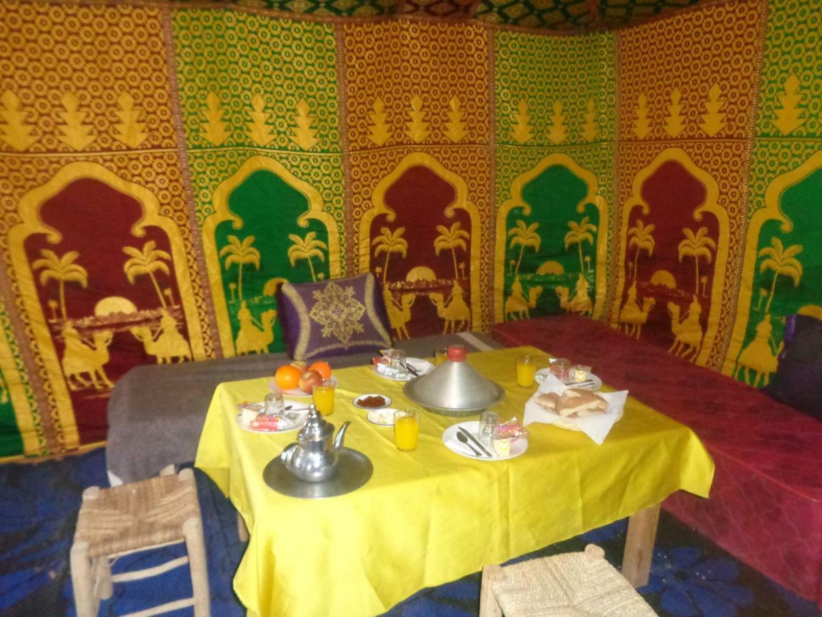 Отель Camel Trek Bivouac Мерзуга Экстерьер фото